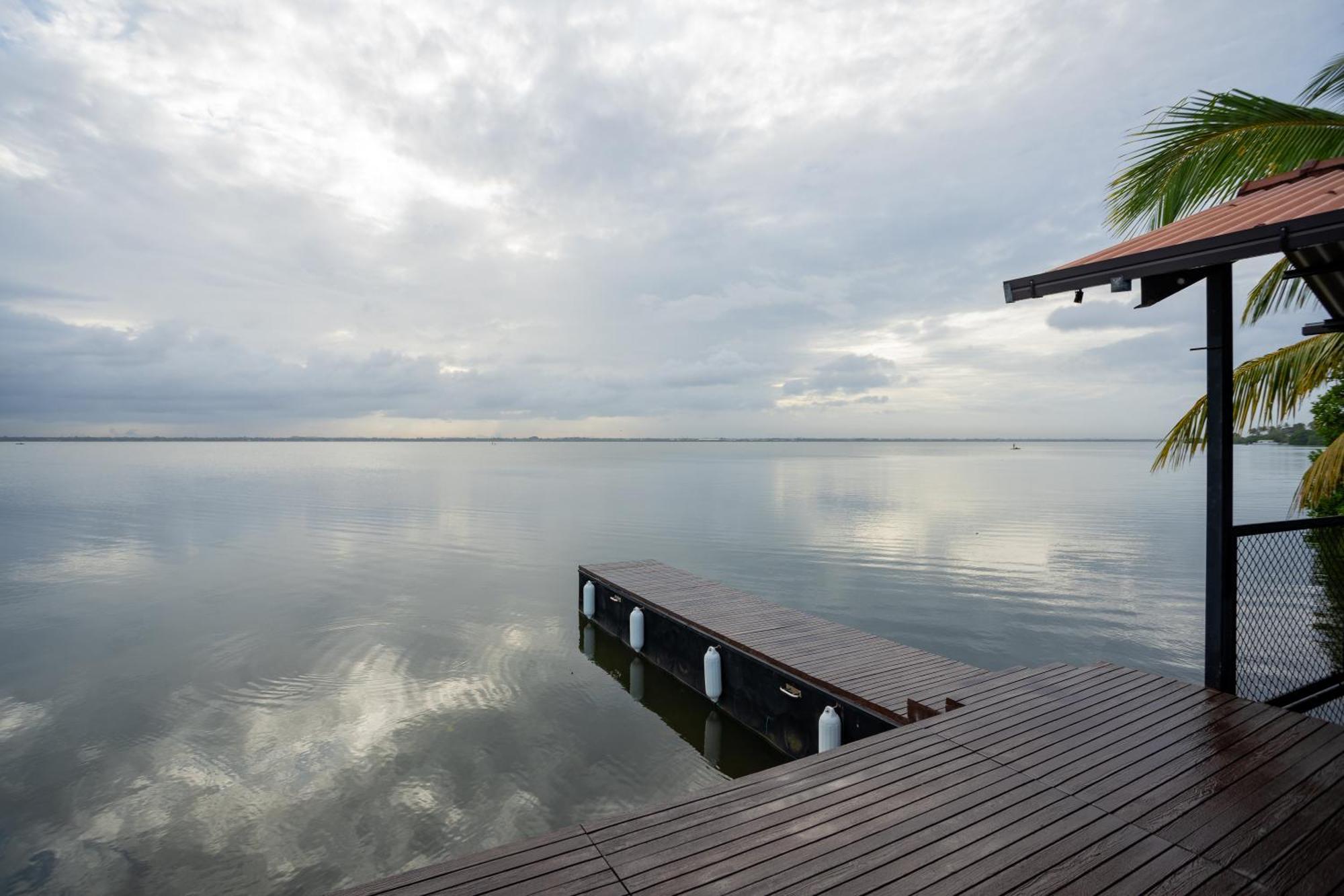 Villa Lagoonscape Negombo Exterior foto